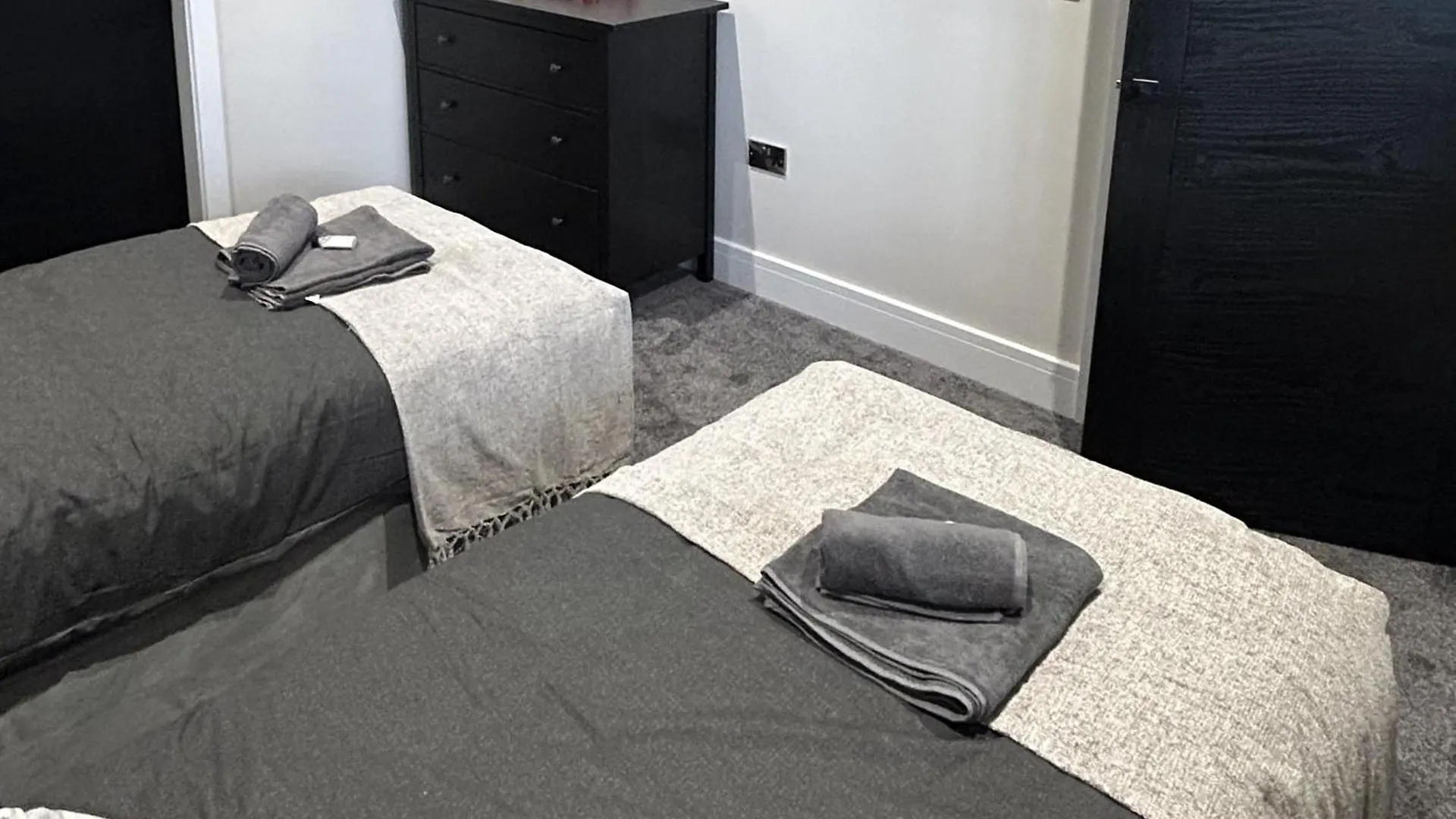 The Huntington Hideaway Villa York